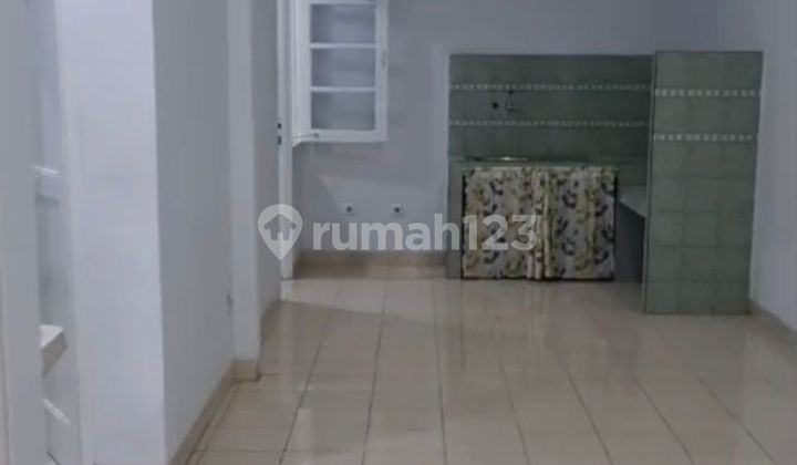 Rumah Disewakan Kt.3 Dekat Narogong Kota Wisata Cibubur 2