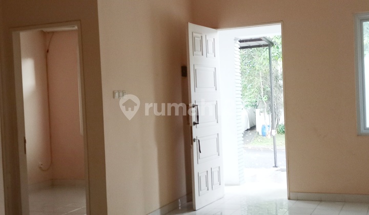Affordable House for Rent Inside Kotawisata Cibubur Cluster Affordable House for Rent Inside Kotawisata Cibubur Cluster