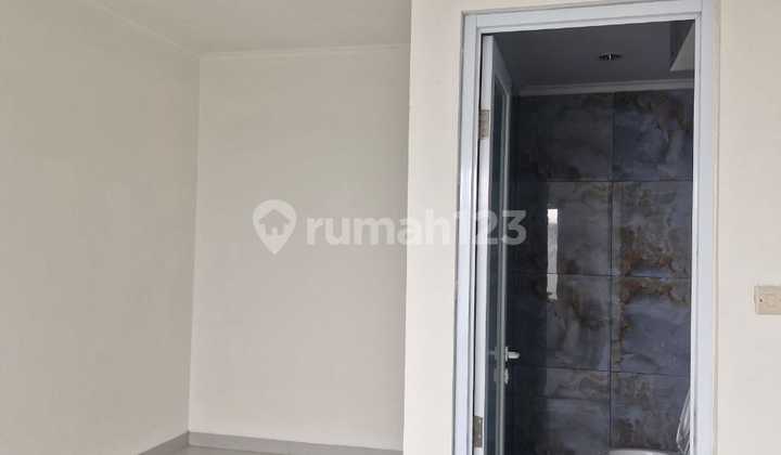 Rumah 2 Lantai Akses Trategis Di Kotawisata Cibubur 2
