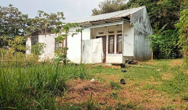 Rumah view cantik di pinggir komplek 1