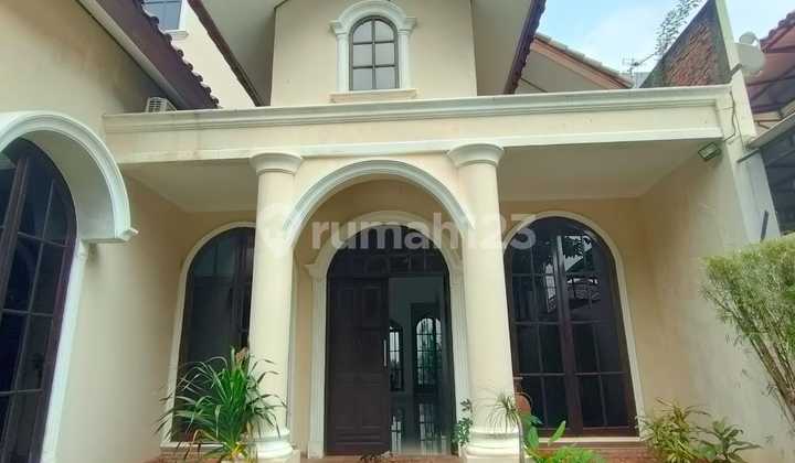 Dijual Cepat Rumah Modern Tropis Area Pangkalan Jati