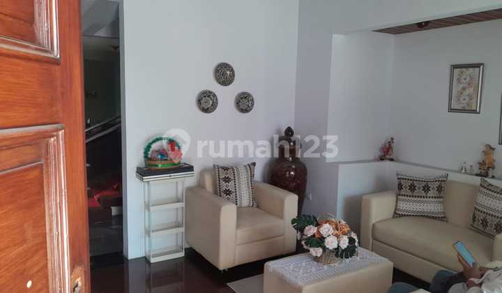 Dijual Rumah Area Gedung Hijau , Pondok Indah Jakarta Selatan