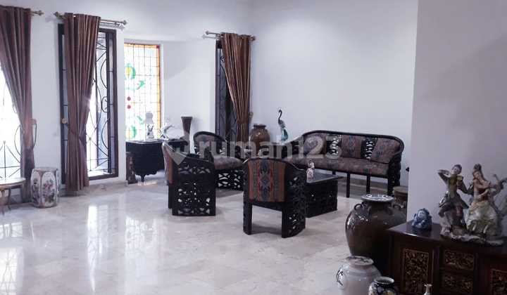 Dijual Cepat Rumah Area Gedung Hijau Pondok Indah