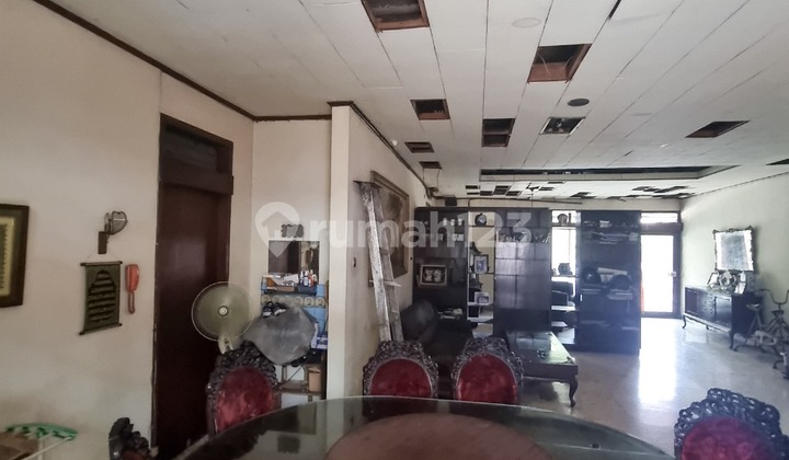 Dijual Cepat Rumah Lama Area Dempo Kebayoran Baru