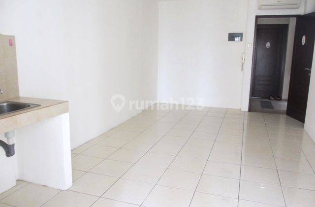 Sewa Apartemen Mediterania Garden 2, 3BR Unfurnished Luas 70,5m2 2