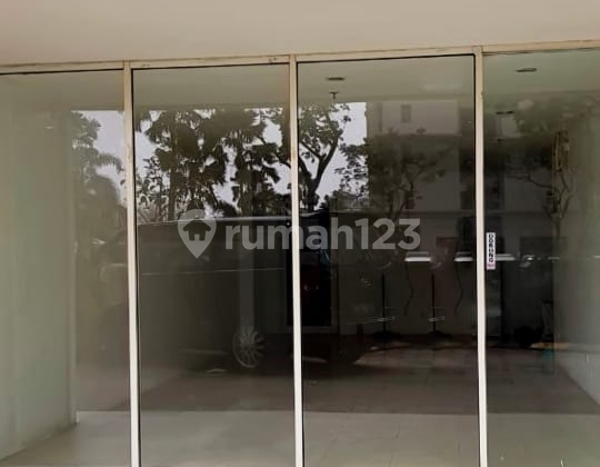 Disewakan Shophouse Apartemen Royal Mediterania Garden Uk 44m2 1