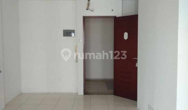 For Sale Fast 2BR Apartment Mediterania Garden Residences 2, Unfurnished, Low Price
