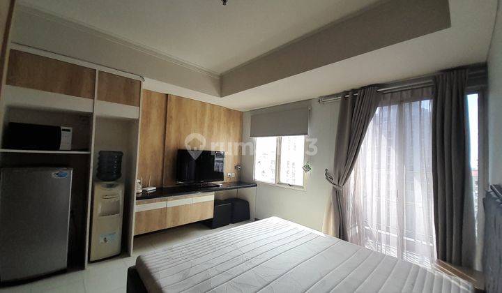 Disewakan Apartemen Royal Mediterania Garden, Furnished 1