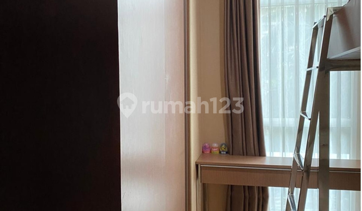 Dijual Apartemen 2 Kamar Furnished di Central Park Tanjung Duren 2
