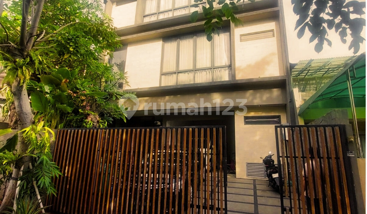 Rumah Modern Luxury Furnished - Taman Permata Buana