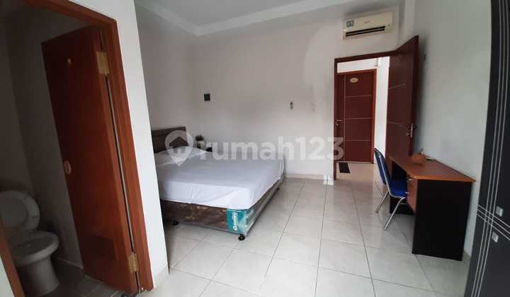 For Sale Furnished Boarding House in Kemanggisan, West Jakarta, 56BR, 4 Floors, Land Area 645m2 2
