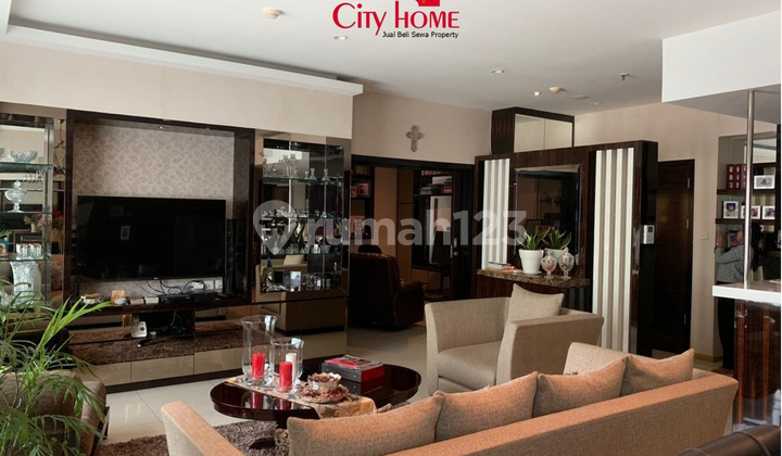 Dijual Apartemen Premium 3+1 Kamar - Hadap Selatan, Furnished | 9,5 M