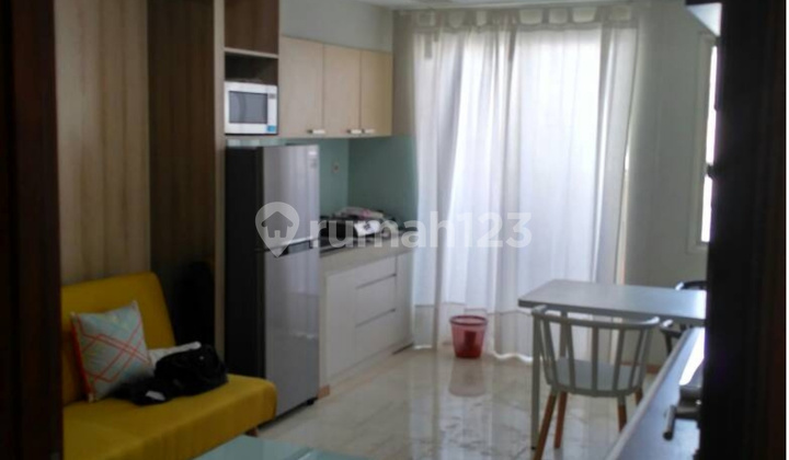 Disewakan Apartemen Royal Mediterania Garden, 2+1 BR, 53,5 M² - Tanjung Duren 2