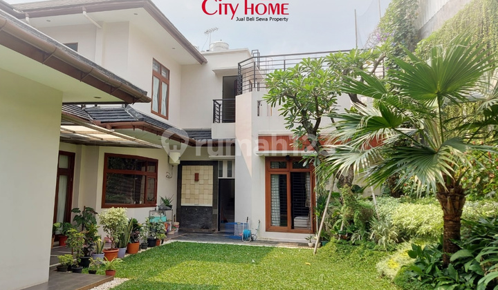 For Sale Luxury 2-Story House + Swimming Pool, 7 Bedrooms, Parking for 7 Cars 2