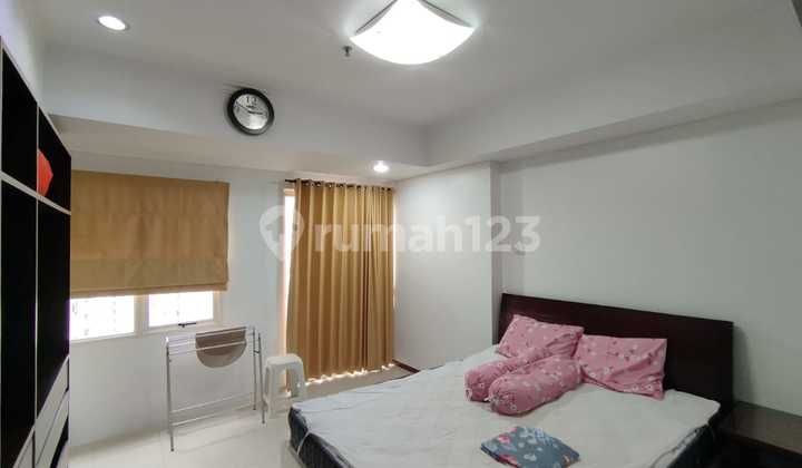 For Sell Apartement Royal Mediterania Garden Tanjung Duren Jakarta Barat, Studio Full Furnished