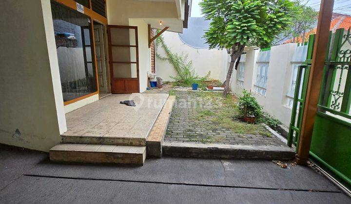 Rumah Tua 12x17 lokasi strategis di Duri Kepa(DK339)