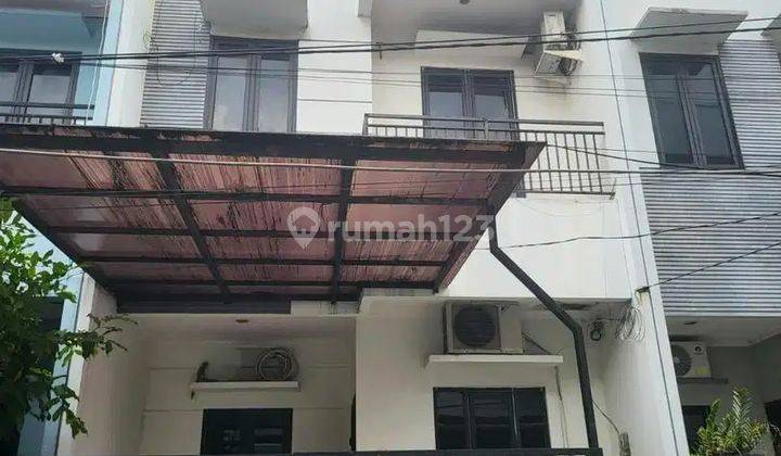 Rumah 5x15 lokasi strategis di Duri kepa(DK286) 1