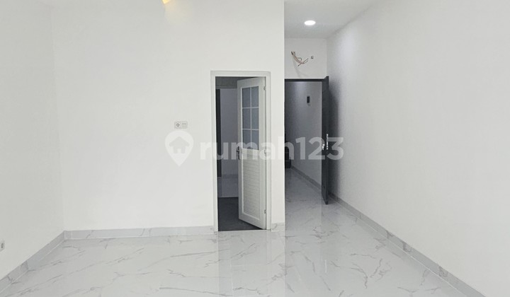 Rumah Baru Siap Huni 4X14.75 Strategis di Duri Kepa(Dk444) 2