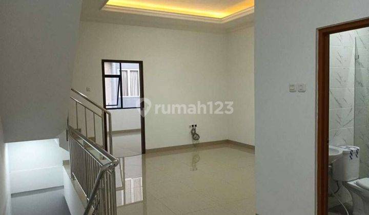 Rumah Baru Siap Huni Strategis Di Taman Ratu(TR128) 18