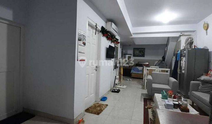 Rumah Siap Huni Strategis Di Taman Ratu(TR119) 1