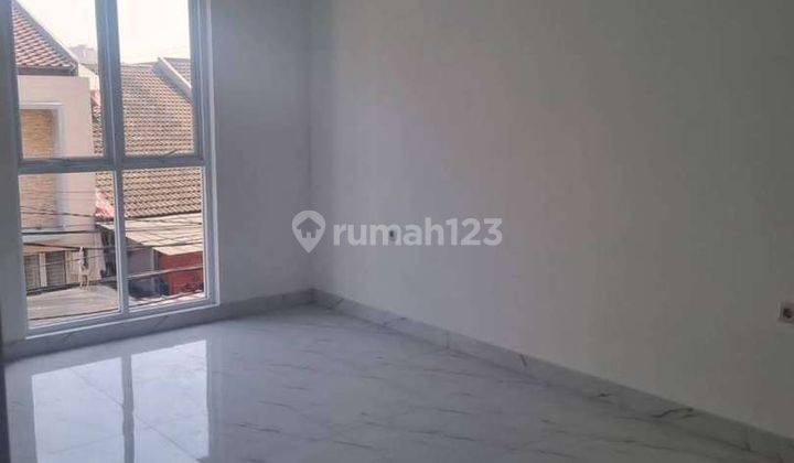 Rumah Baru Siap Huni Di Taman Cosmos Taman Ratu(TR116) 6