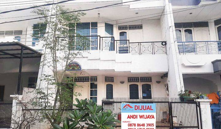 Rumah Strategis Dalam Komplek Green Garden(GG36) 1