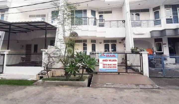 Rumah Strategis Dalam Komplek Green Garden(GG36) 2