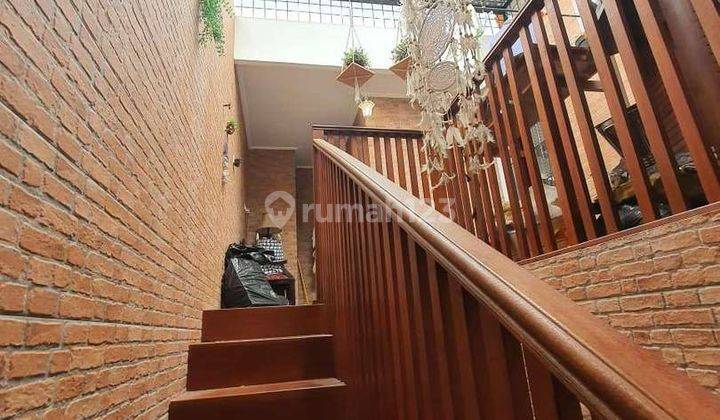 Rumah bagus baru renov lokasi strategis di Green Garden(GG33) 5