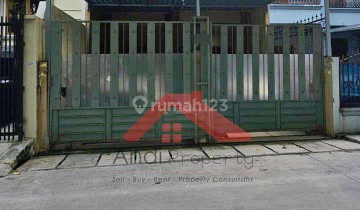 Rumah 6x20 Siap Huni Lokasi Strategis di Taman ratu(TR180) 2