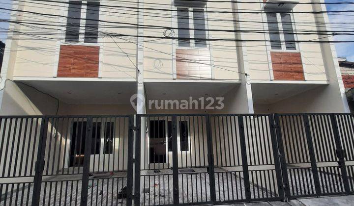 Rumah Baru Siap Huni Bebas Banjir Tanjung Duren(TD236) 1