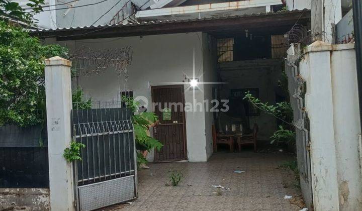 Rumah lama hitung tanah lokasi strategis di Grogol(GRG53) 2