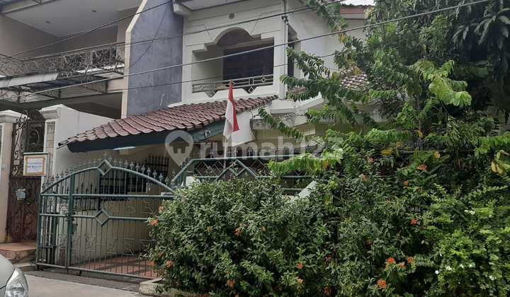 Old House Strategic Location in Greenville (GR15) 2