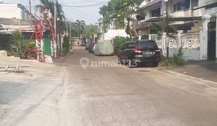 Rumah ukuran Besar Di Jalan Boulevard Sunrise Garden(SR52) 2