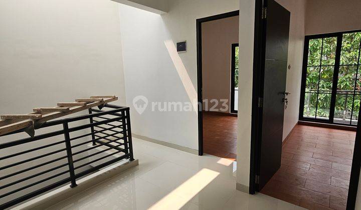 Rumah Baru Type American Classic di meruya(MR10) 2