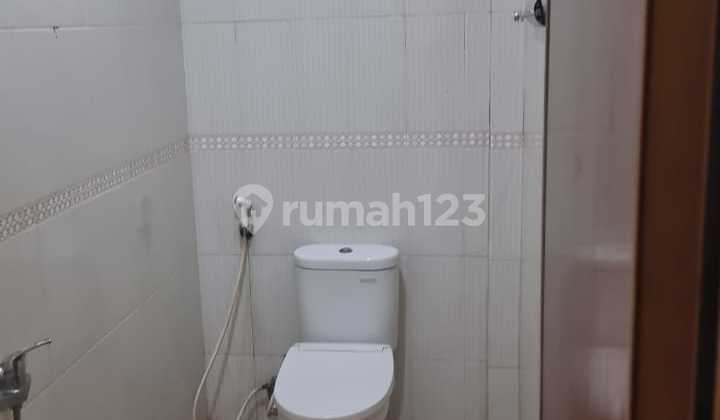 Rumah 4x13 siap huni lokasi strategis di Tanjung Duren(TD362) 2