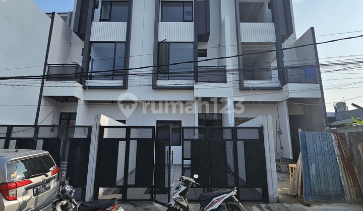 Rumah design Modern 5x19 strategis di DUri Kepa(DK374) 2