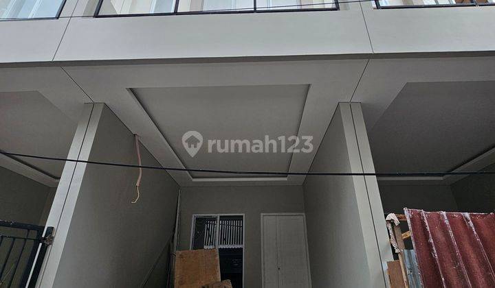 Rumah Baru 4x11.45 Lokasi strategis di Tanjung Duren(TD316) 2