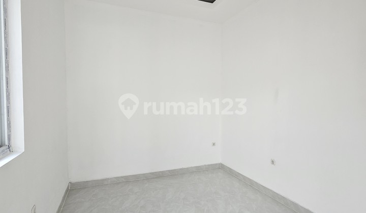 Rumah Baru 6x15 Siap Huni Strategis di Duri Kepa(DK393)  2