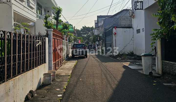 Rumah 10x15 lokasi strategis di tomang(TM270) 2