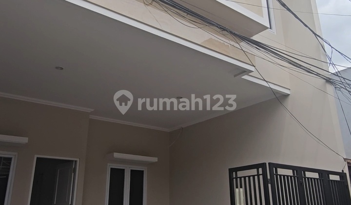 New House Ready to Occupancy 6x13 strategic location in Tanjung Duren (TD403) New House Ready to Occupancy 6x13 strategic location in Tanjung Duren (TD403)