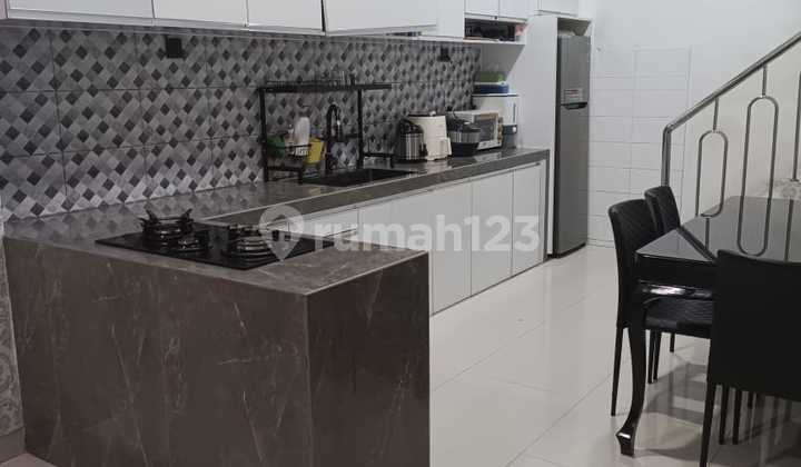 Rumah siap huni 4.5x15 bebas banjir di Jelambar(JL316) 2