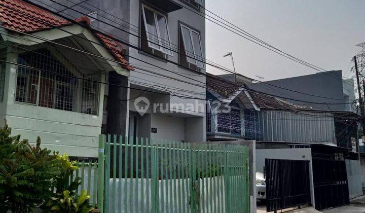 Rumah 5x25 Siap Huni Di Taman Cosmos Taman Ratu(TR199) 2