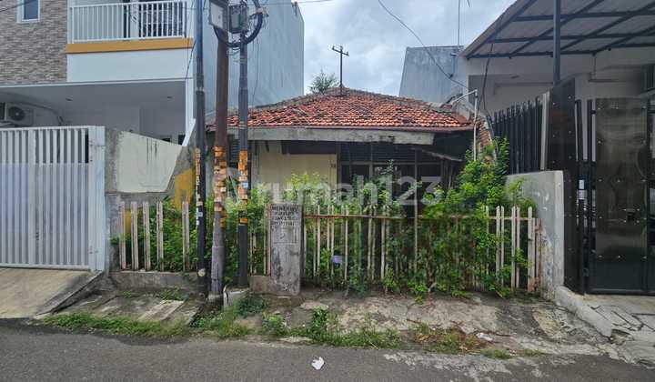Rumah Tua Lokasi Strategis di Duri Kepa(Dk430) 1