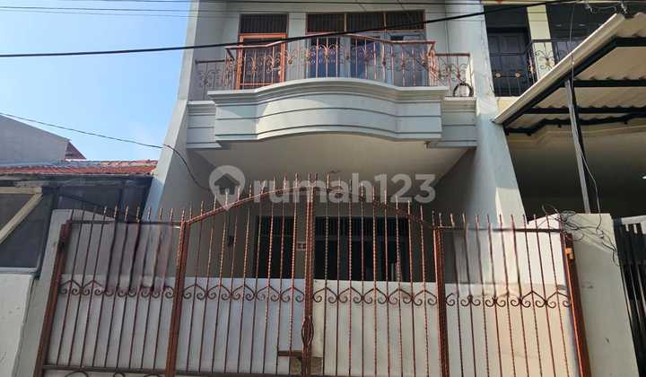 Rumah Siap Huni strategis di Duri Kepa(DK412)