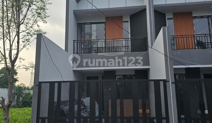 Rumah Baru 5x25 Siap Huni DI Kavling DKI Meruya(MR12)