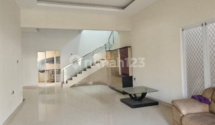 Rumah 200meter strategis komplek GreenVille(GR98) Rumah 200meter strategis komplek GreenVille(GR98)