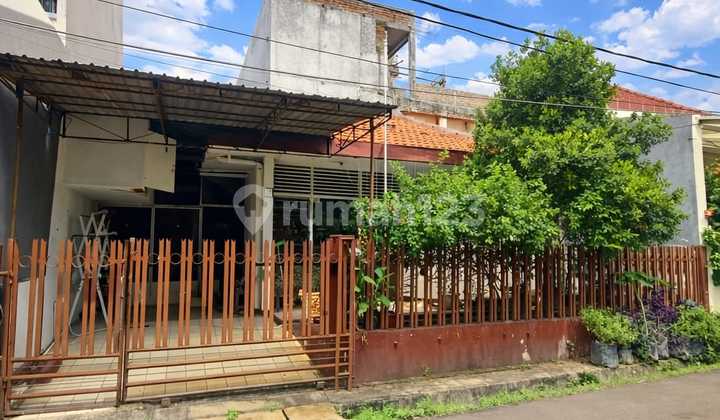 Old House 10X15 Strategic in Duri Kepa (Dk456)