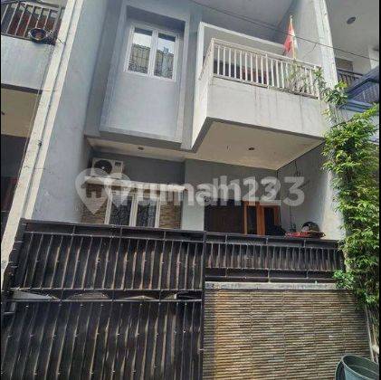 Rumah 5x10 Gang Motor Di Tanjung Duren(td310) 1