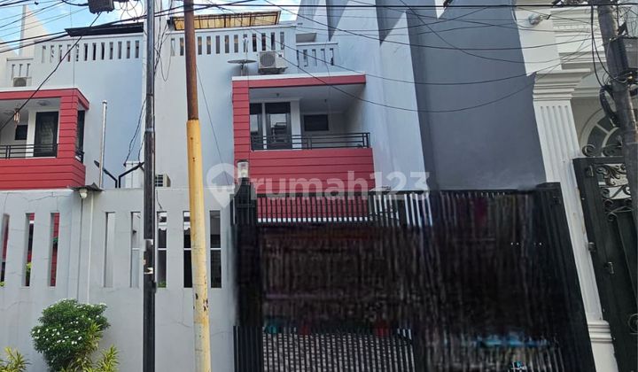 Rumah Siap Huni 5.5x20 strategis di Jelambar(JL306)