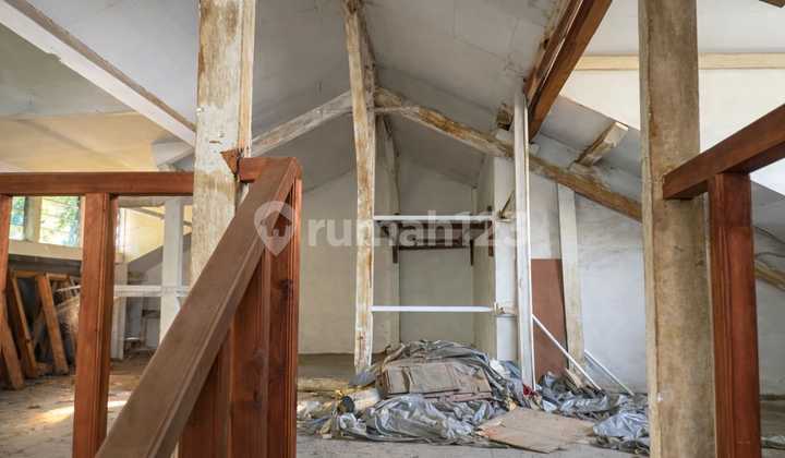 Old House 252Meter Strategic Location in Duri Kepa(Dk458) 2